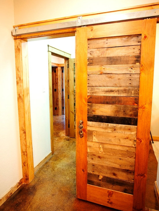 Reclaimed Pallet Wood Doors